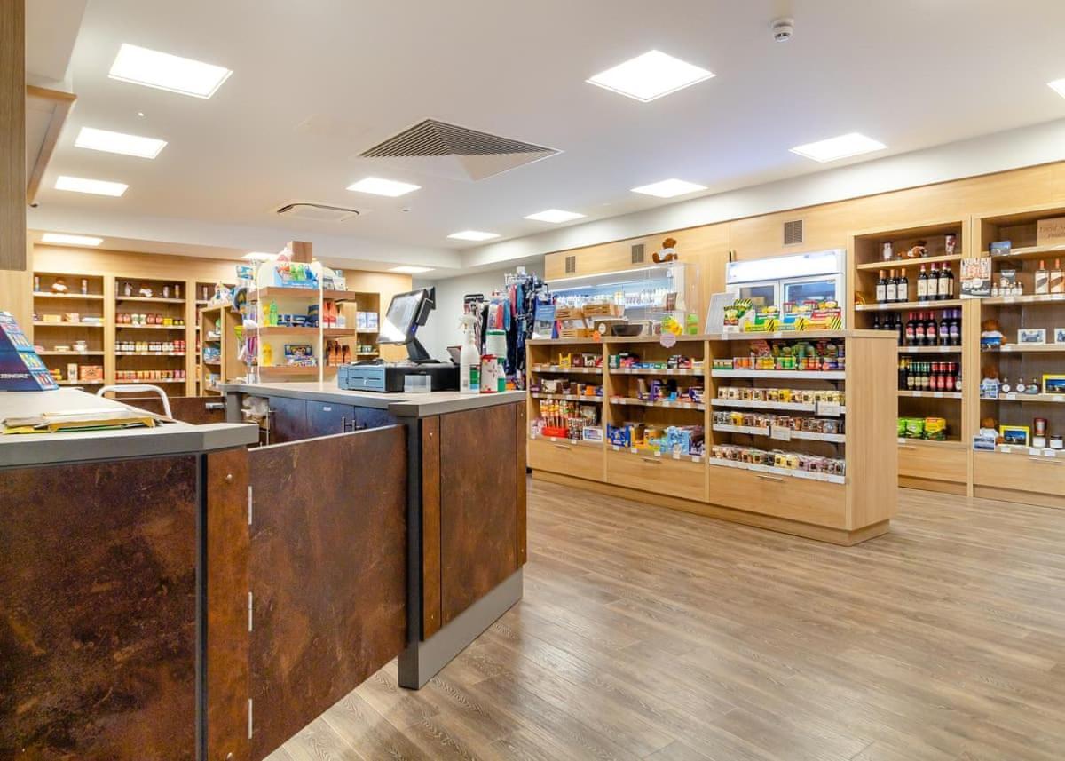 Norfolk Woods Resort And Spa Narborough  エクステリア 写真