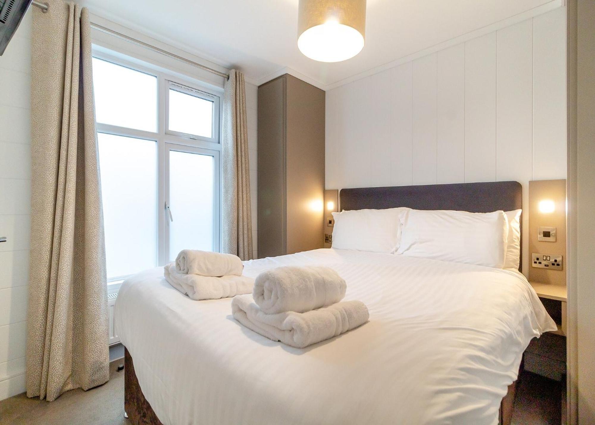Norfolk Woods Resort And Spa Narborough  部屋 写真